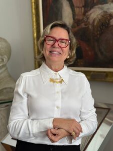 Dra. Helena Romcy