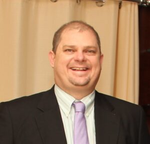 Dr. Otavio Clark