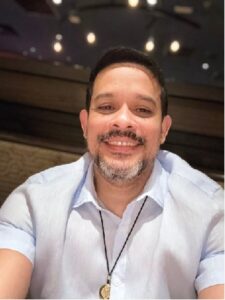 Dr. Carlos Eduardo